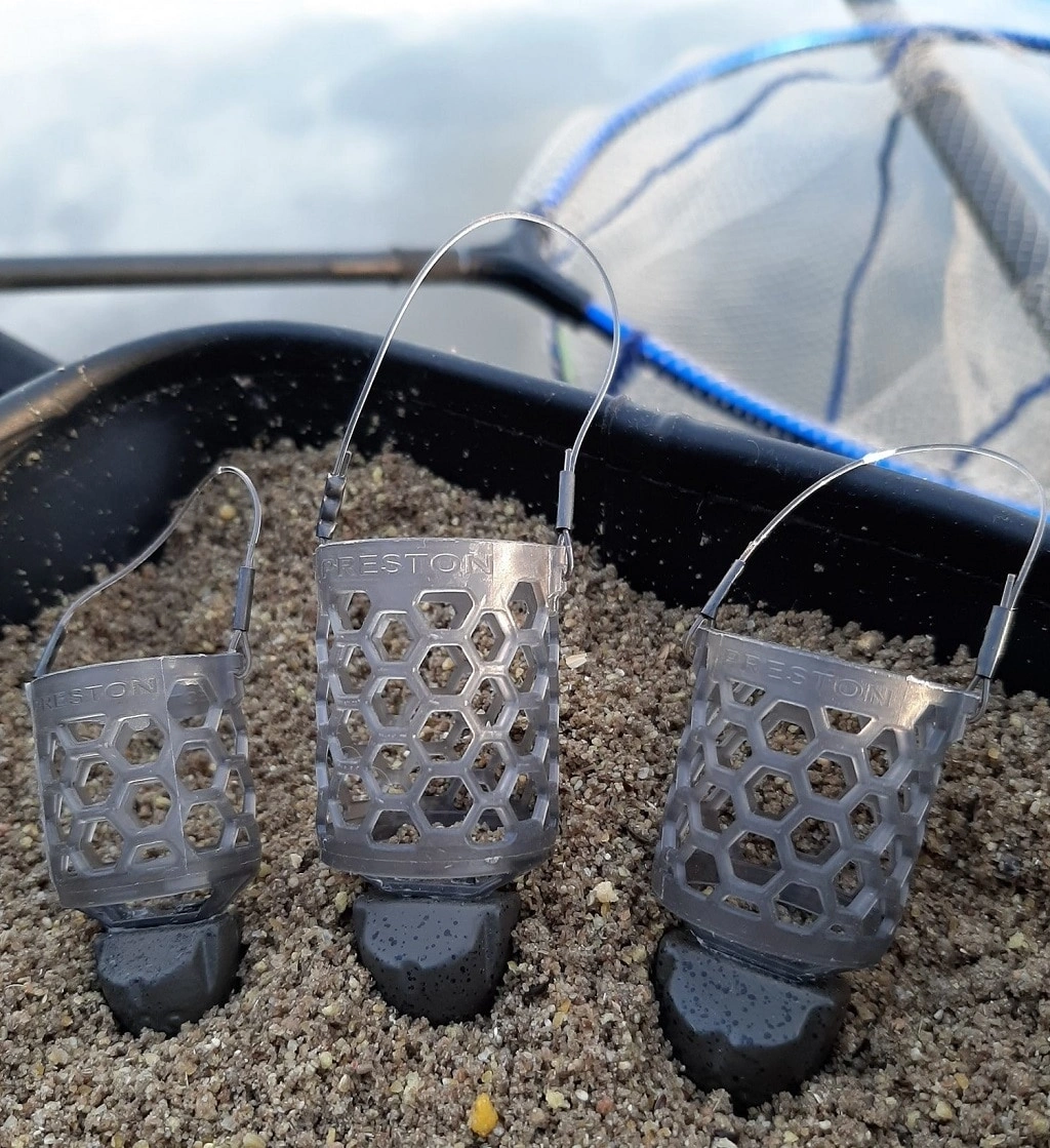 Preston Hexmesh Plastic Bullet Feeder 2 Preston Hexmesh Plastic Bullet Feeder - Afbeelding 2